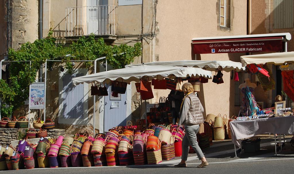 Cypres Du Paradis A Gordes Exterior foto